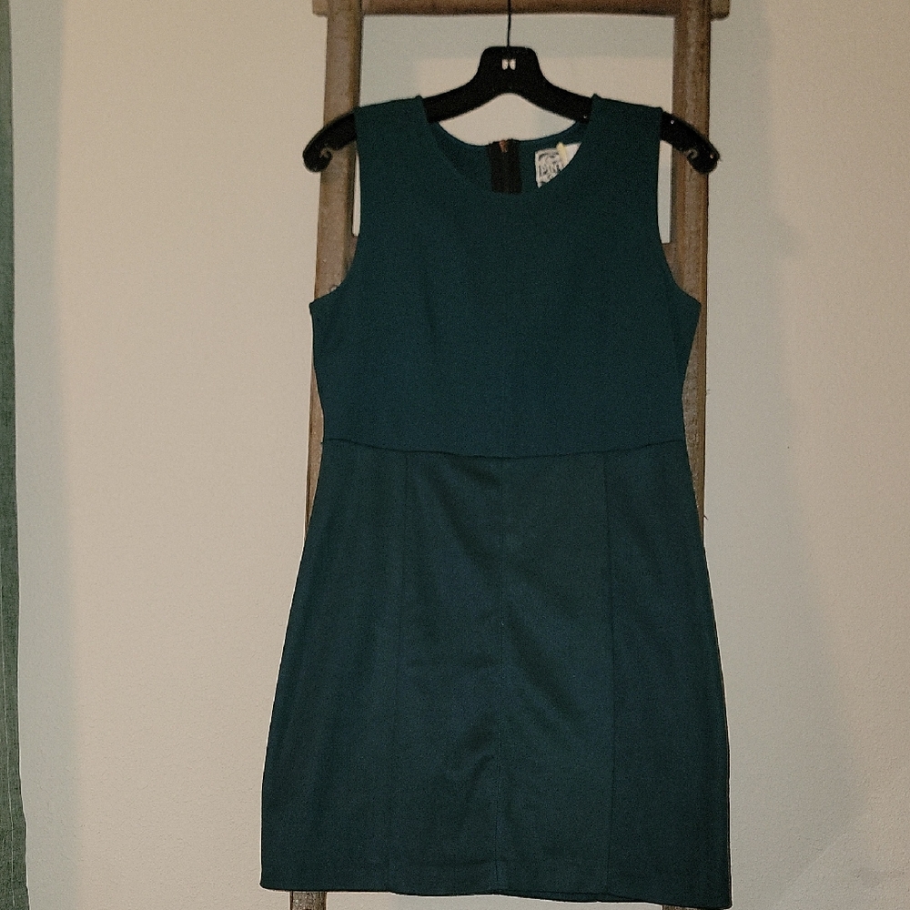 Pink Martini Elegant Emerald Green Sleeveless Dress Size Small